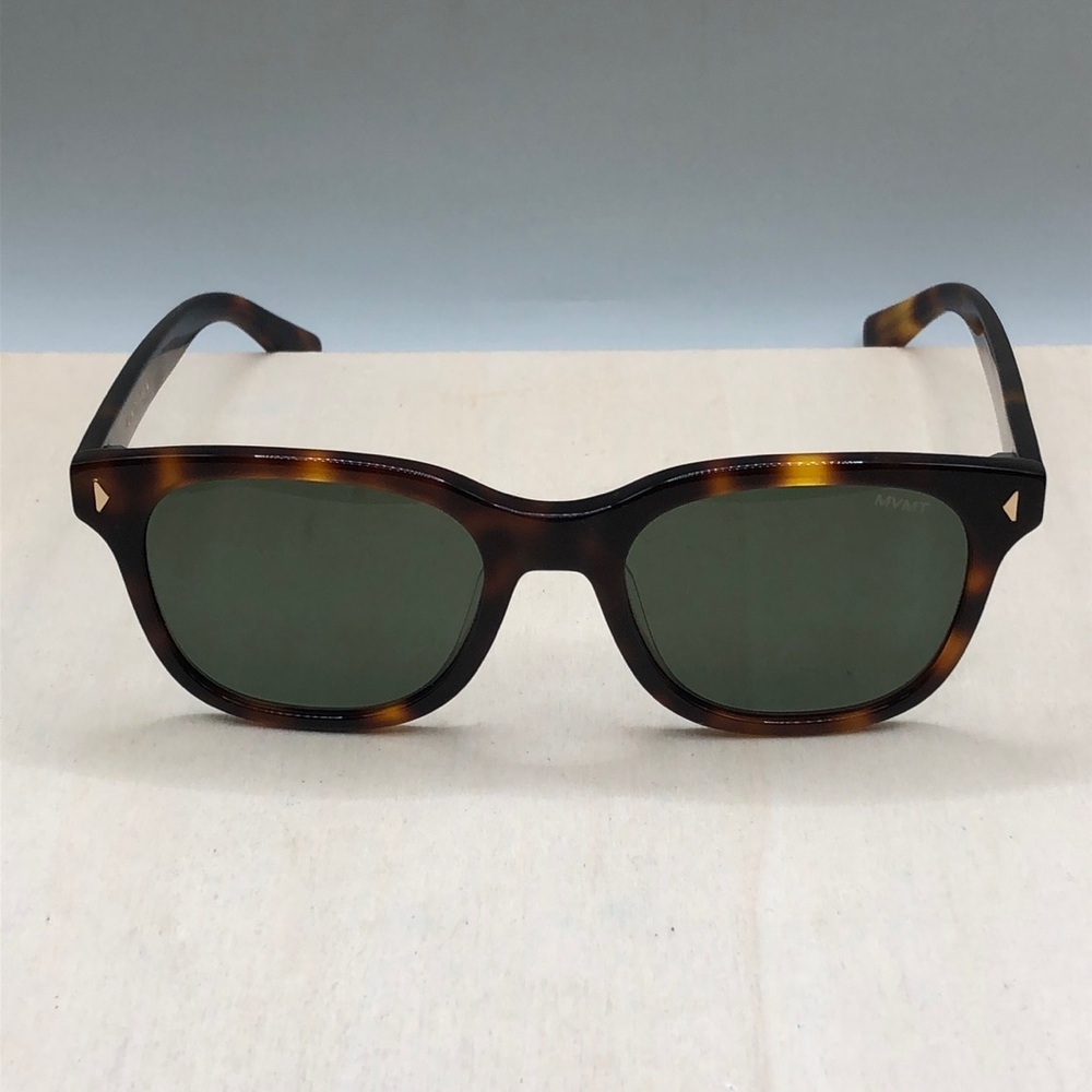 MVMT Coaster Classic Sunglasses in Tortoise Unisex-Timeless Style